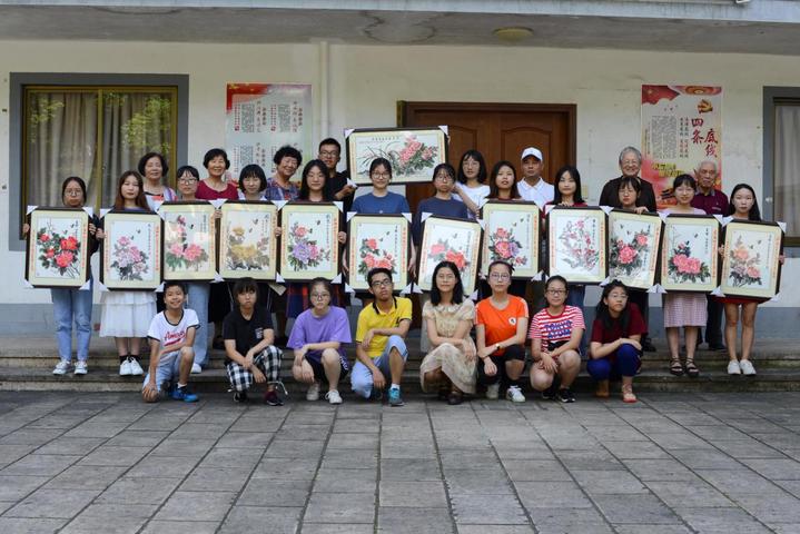 暑假爱心班志愿报名,爱心义务家教活动内容