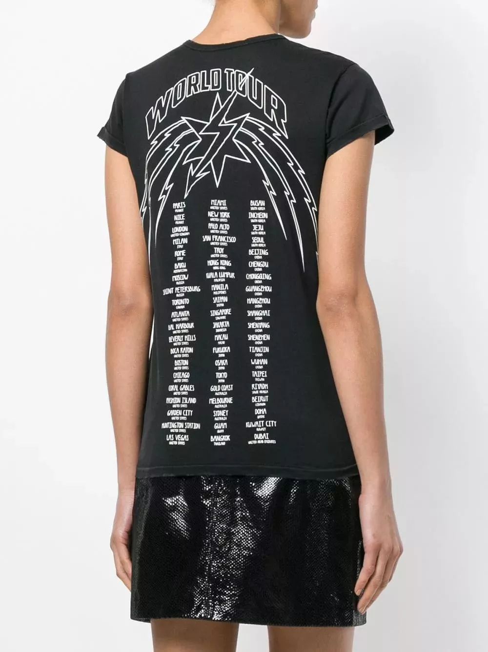 张艺兴与三星解约？！江疏影与施华洛世奇解约！杨幂刘雯明星代言与时尚品牌取消合作！难道又是第二批DG？