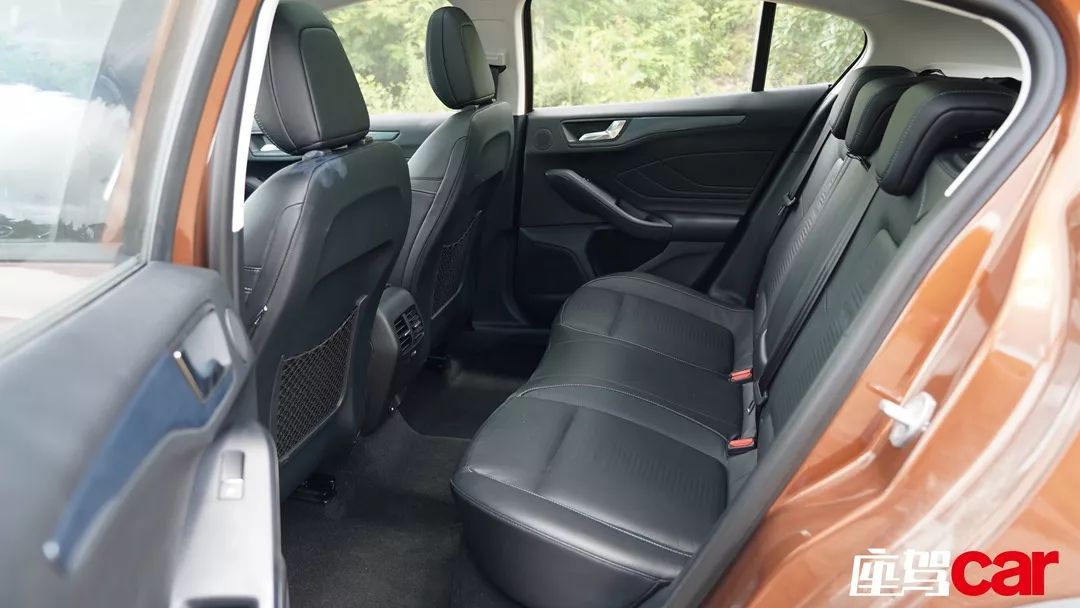 福特福克斯suv落地价,福特新款suvsport