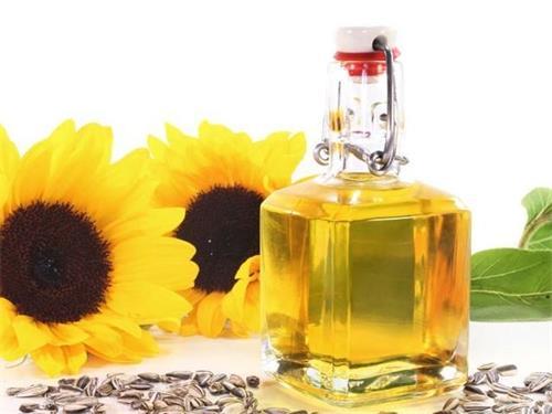 食用油的这些秘密大多数人不知道,食用油中的隐患你知道多少