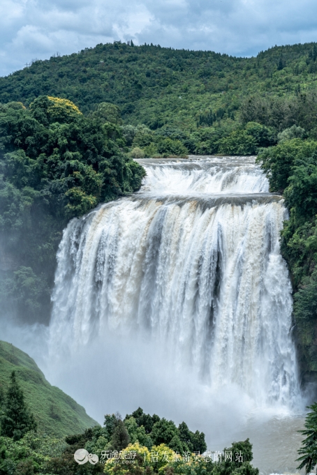 黄果树瀑布群，那些激荡在山谷里的回响