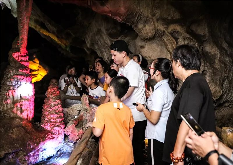 961主播带您去旅游,992自驾游最新视频