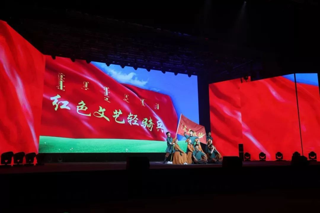 壮丽七十年奋斗新时代微视频,壮丽70年奋斗新时代朗读