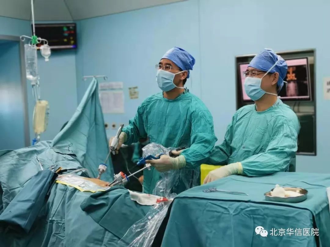 微创技术显神威!泌尿外科成功为先心术后患儿实施腹腔镜右输尿管复位矫形术