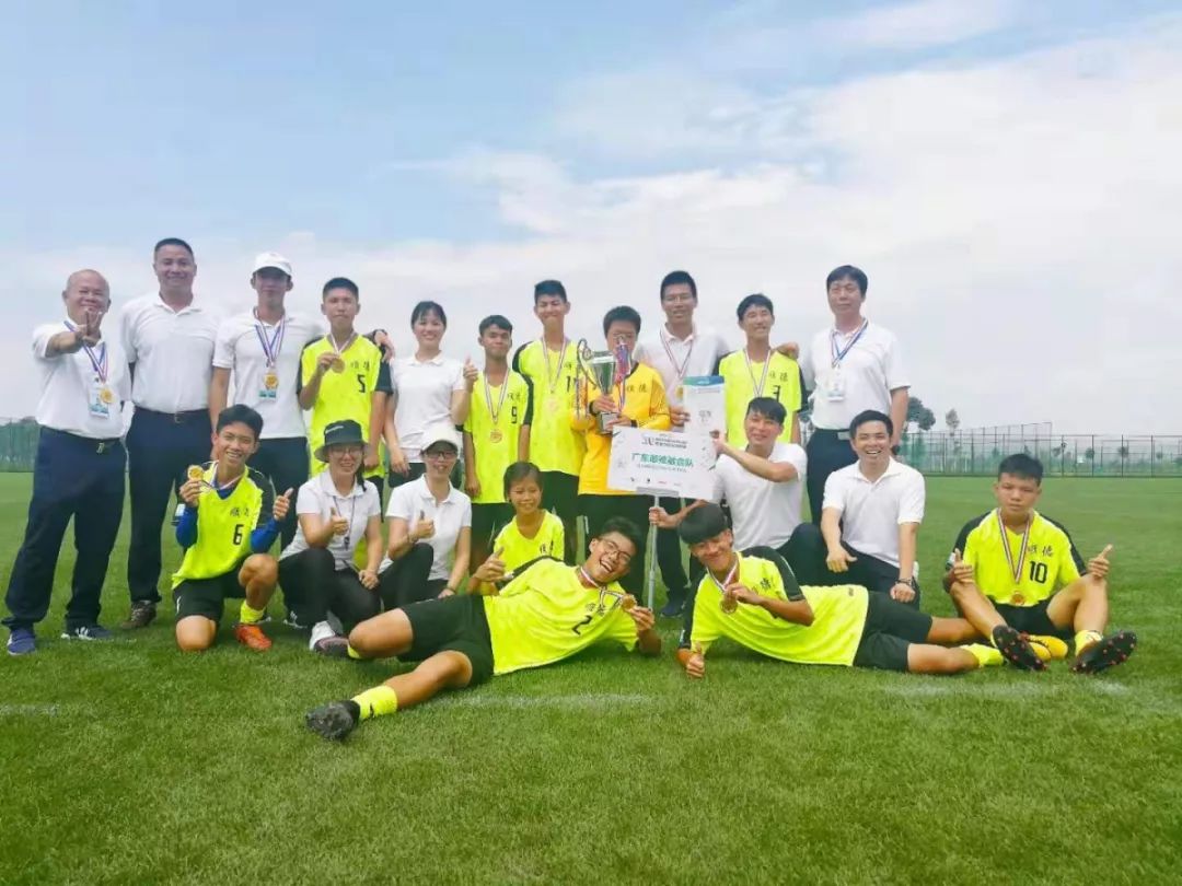 有球队卫冕过大力神杯吗,哪只球队4次捧起大力神杯