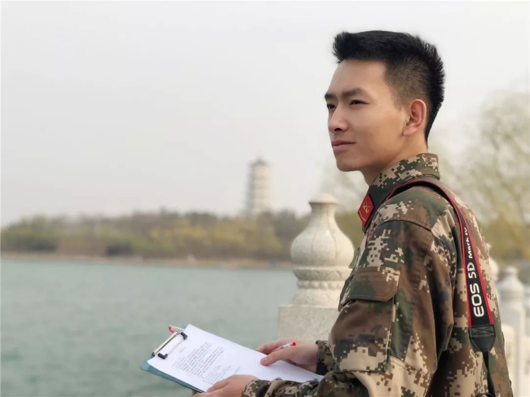 军营之星新兵,军旅生涯结束新的岗位启航