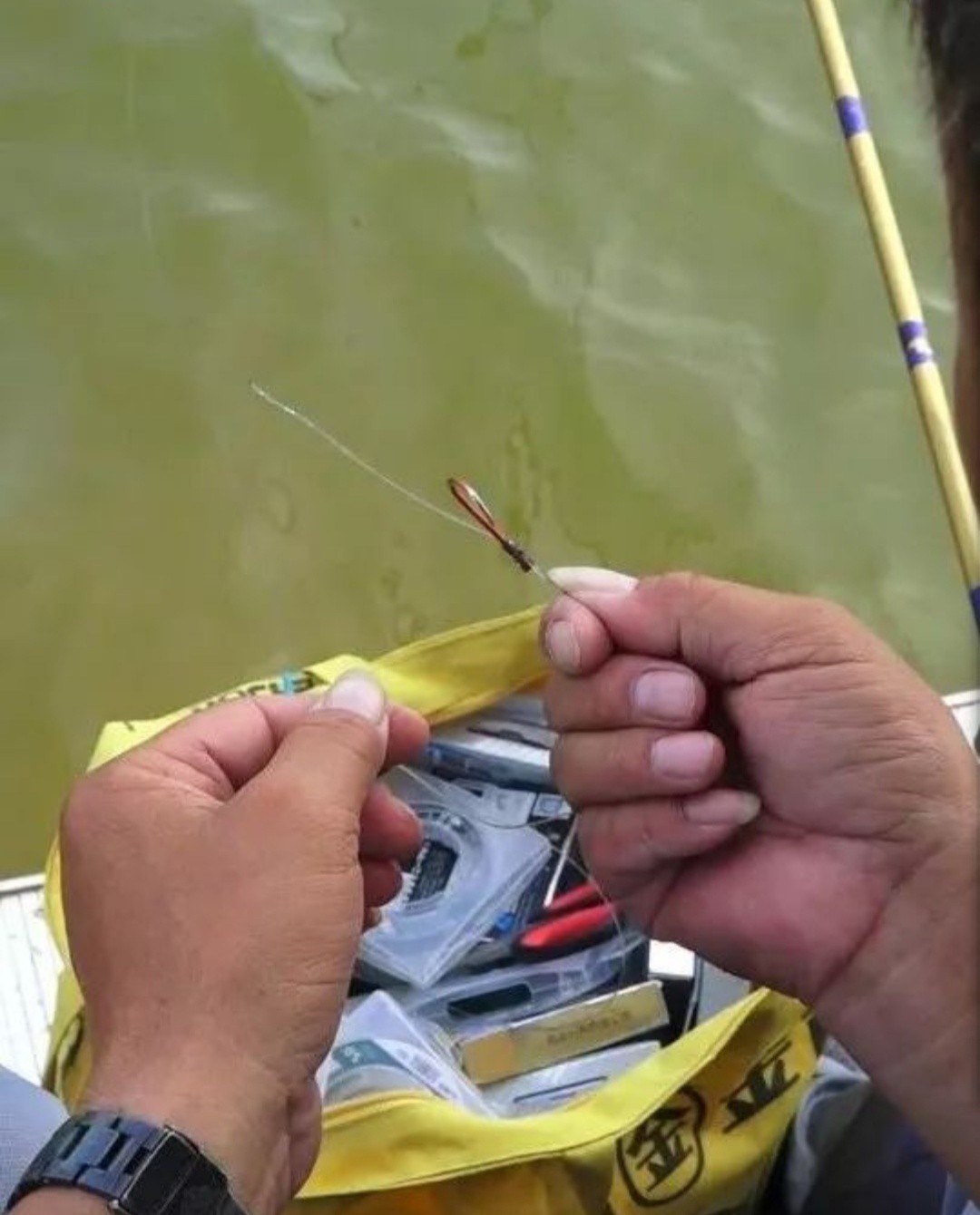 钓鱼什么鱼钩不容易脱钩,钓鱼遇到脱钩怎么办