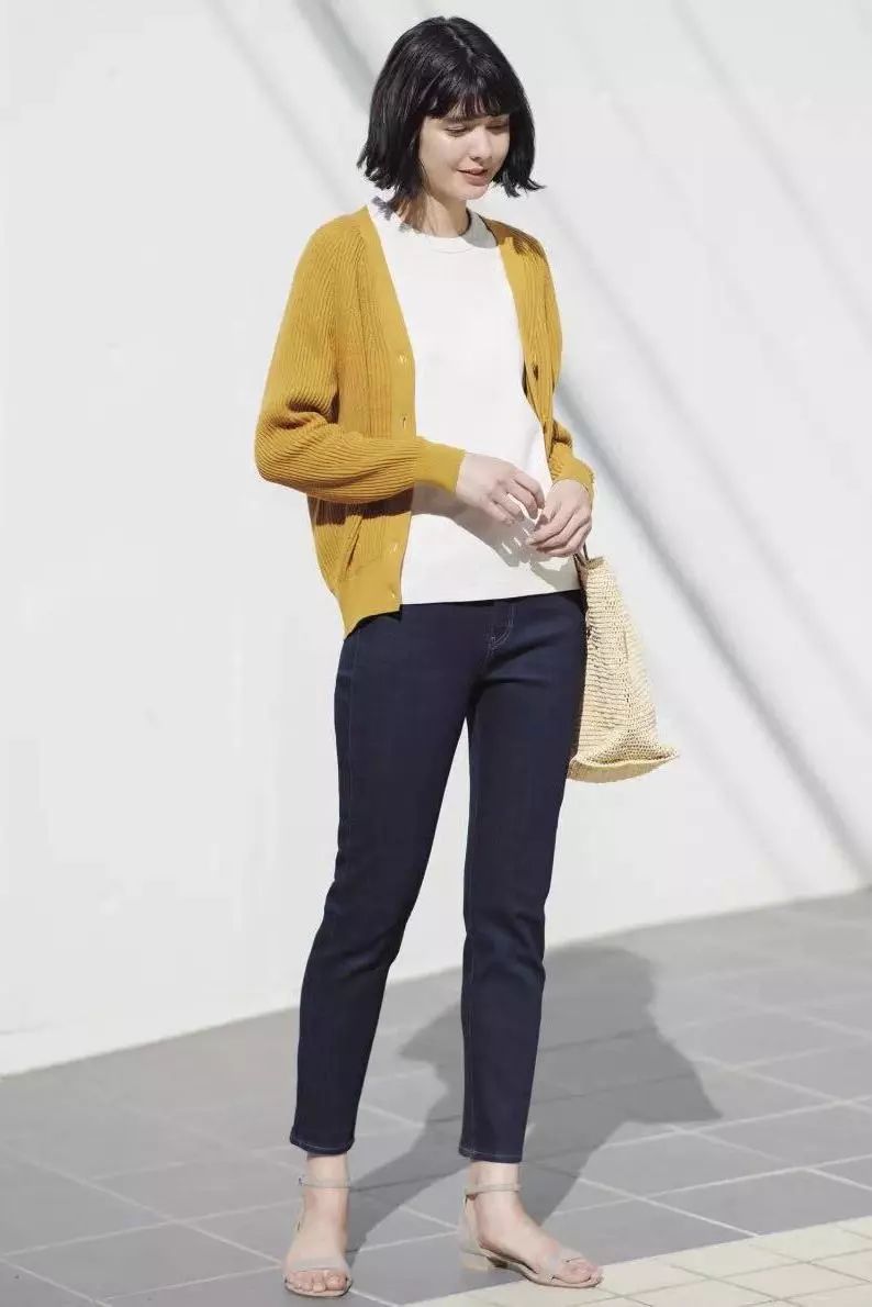 优衣库宽腿廓形牛仔裤搭配,优衣库显腿长的裤子