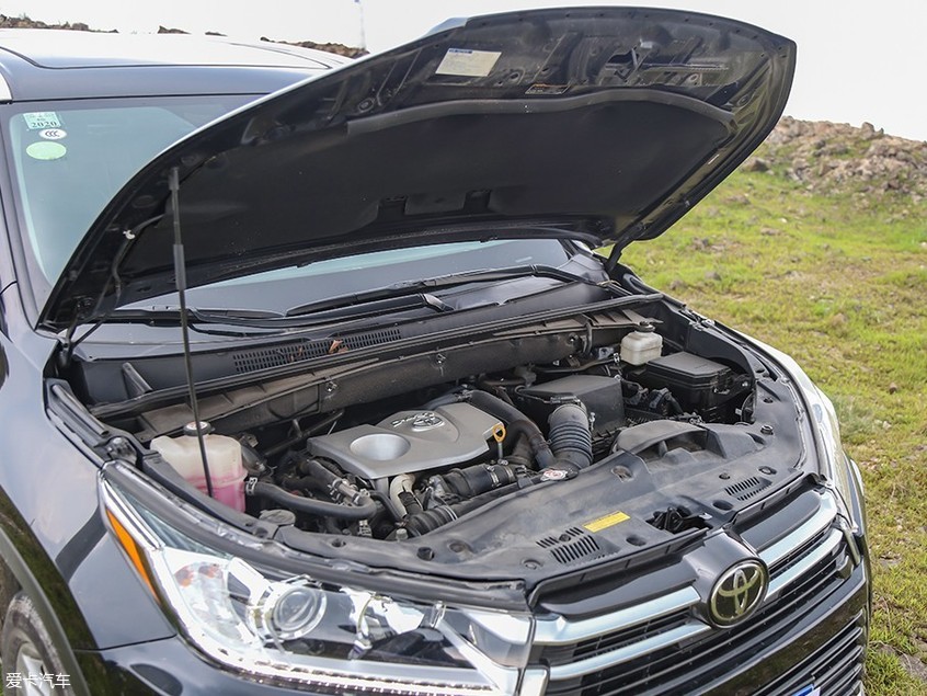 2018新款丰田汉兰达舒适驾驶体验,试驾丰田汉兰达越野能力