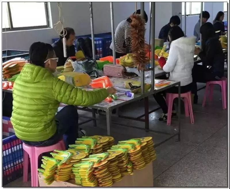 小众化产品可以牛到这个程度？中国超猛小镇横扫全世界