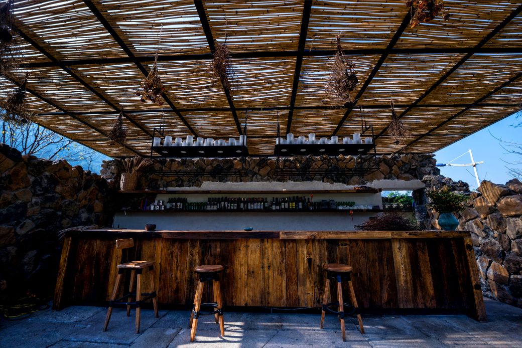 谁说江南无金秋？这座高铁直达的小县城靠一间仙气民宿，就撩到了无数隐居客