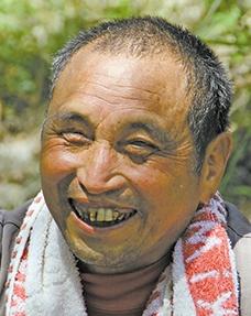 凡人善举情暖人间视频,陕西好人榜发布仪式