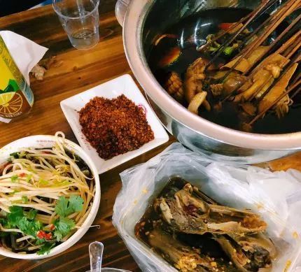 深藏在明发商业广场里的这些“罪恶”之源，大晚上的千万不要去！（上篇）