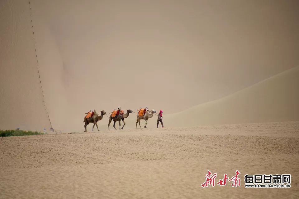 甘肃跨了哪几个气候区,甘肃有哪一些地理气候特色