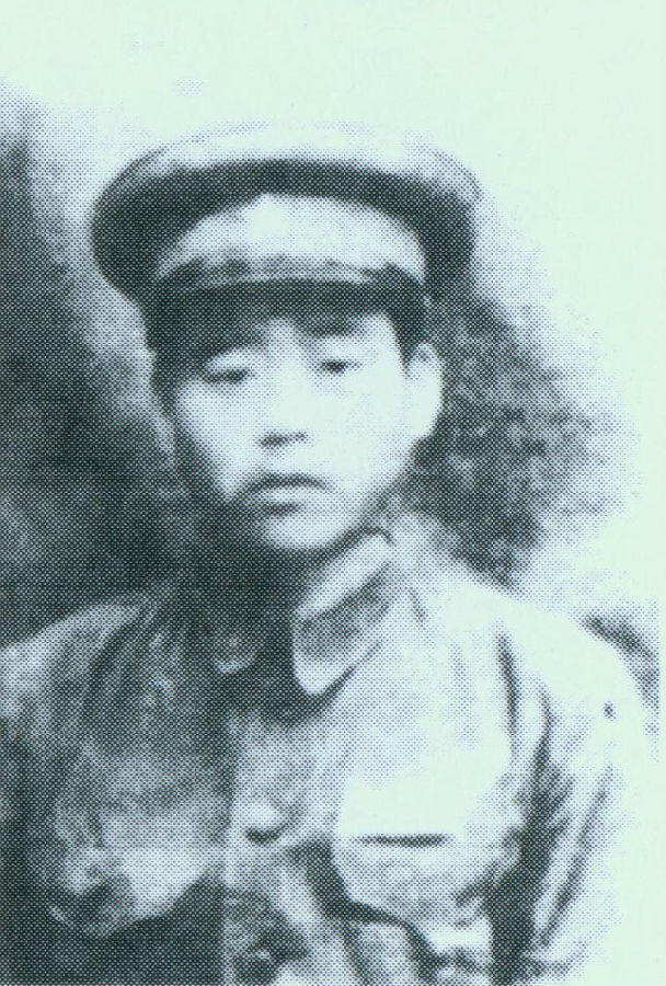 他是谁，竟被*伯承刘**、*小平邓**夸“立了奇功”