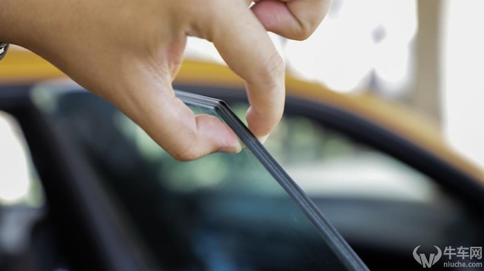 奥迪q855tfsi价格多少钱,颜值爆表车长五米抢先试驾奥迪q8