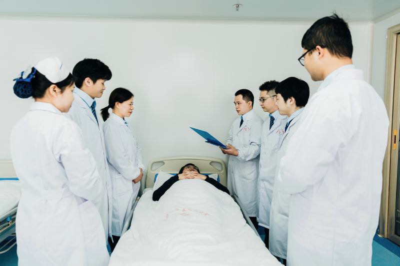 肿瘤三科杨国华:医心为患孜孜不倦地奋战在“抗癌”前线