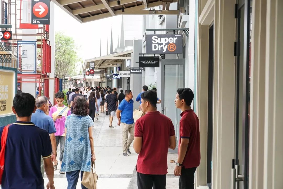 兰蔻200口红全球购,泰国买兰蔻口红