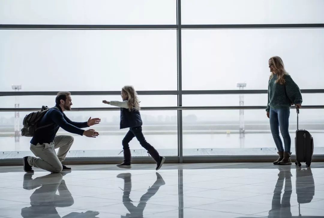 机场游兴：繁花酷馆藏城韵