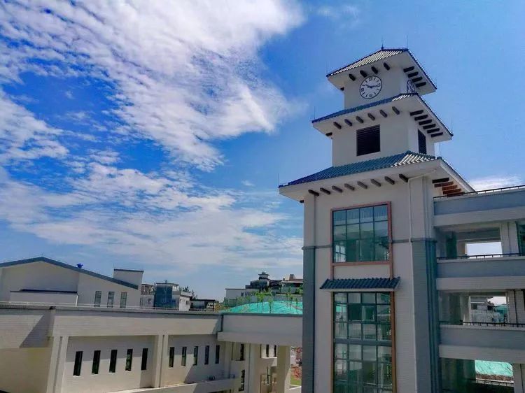 增城校区环境,增城优美干净环境