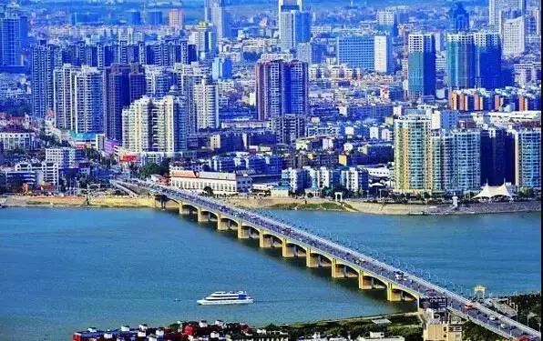 我叫襄阳，这是我的最新名片