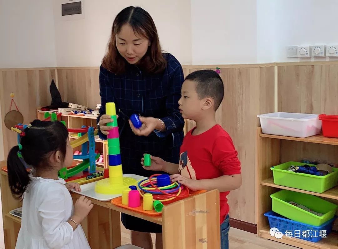 成都优秀教师名单公布,祝贺受表彰的优秀教师