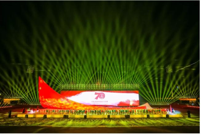 黄冈校运会开幕式入场表演,美爆了黄冈市五运会开幕式