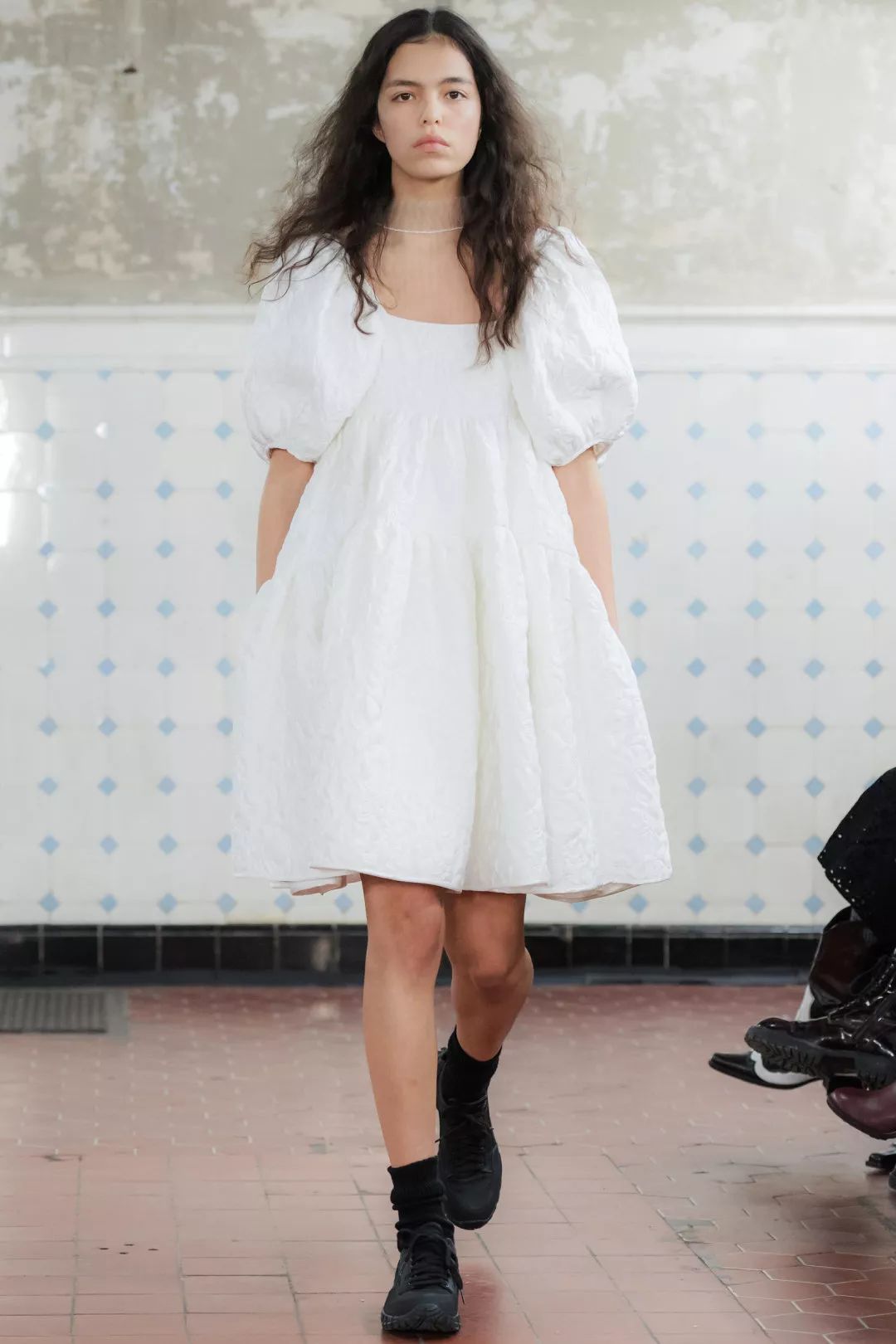 秋款裙子减龄显瘦洋气上档次,秋冬黑红裙子大码胖mm显瘦遮肉