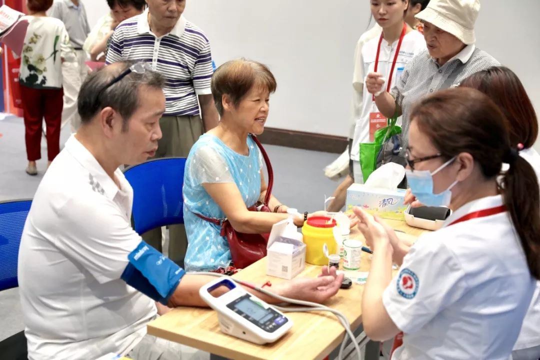 这场一年一度的盛会,事关养老与健康,今明两天就在武林广场