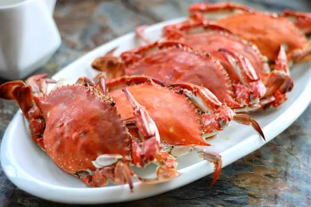 冻螃蟹是解冻之后再蒸还是直接蒸,螃蟹怎么蒸需要蒸多长时间