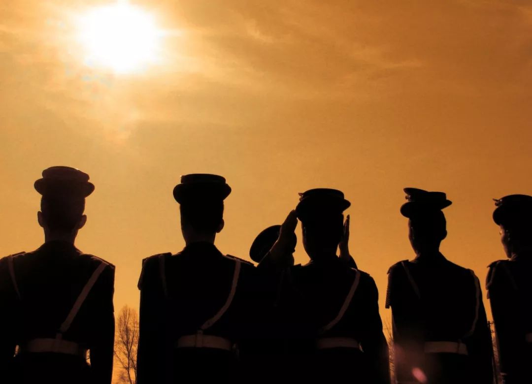 新兵连真实的一天,现在新兵连三个月的真实生活