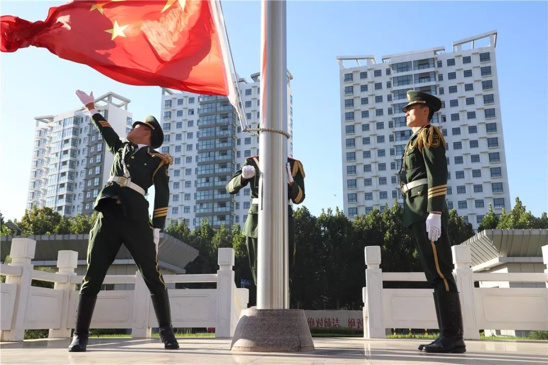 新兵连真实的一天,现在新兵连三个月的真实生活