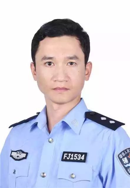 “压事故、保畅通”八月辅警之星——潘文君