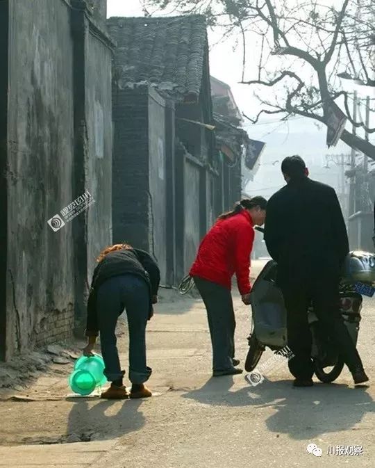 2001年的成都老照片,成都东门消失的老照片