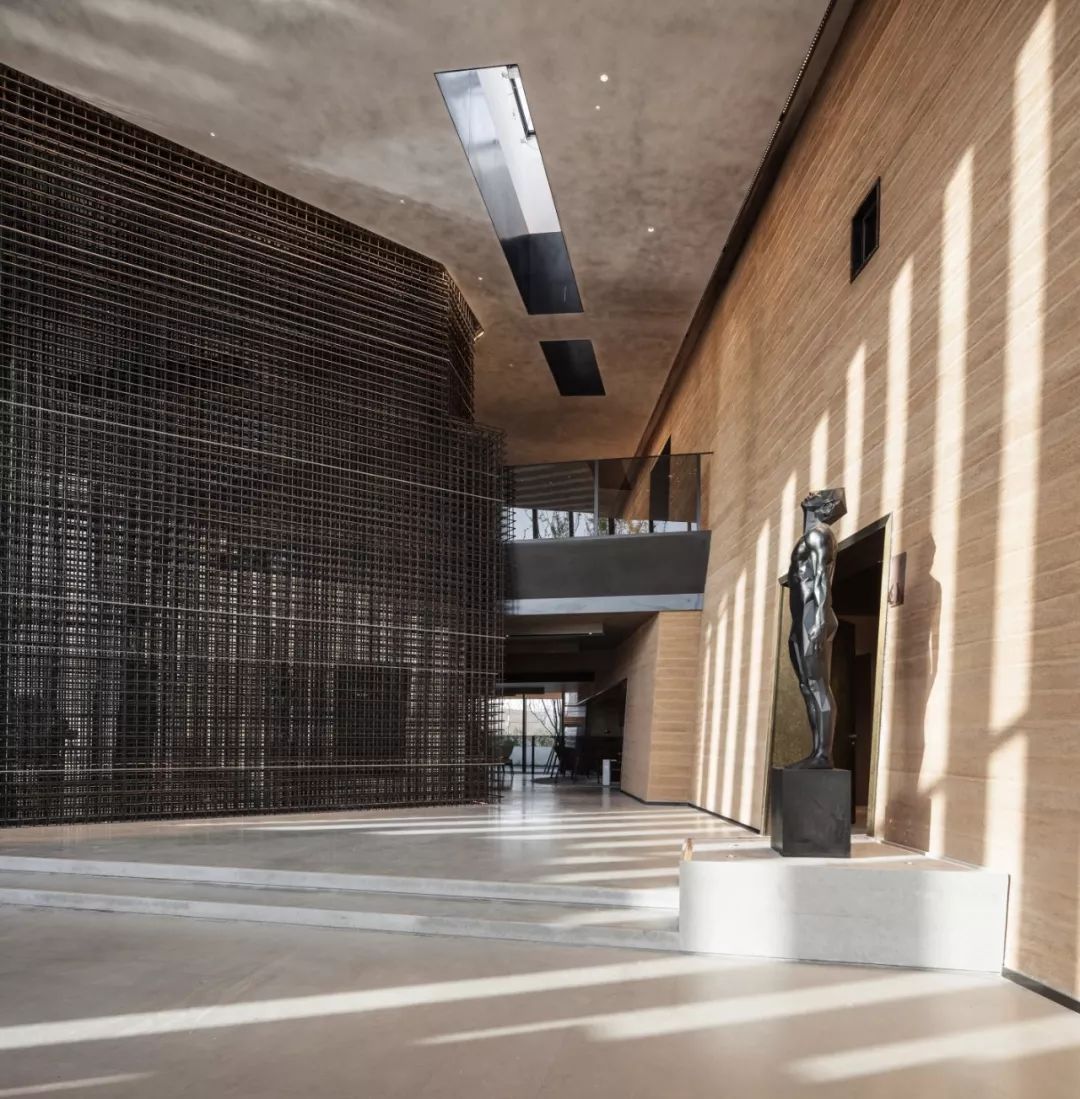 閮戝窞寤轰笟瓒崇悆灏忛晣娓稿涓績,閮戝窞寤轰笟瓒崇悆灏忛晣涓績