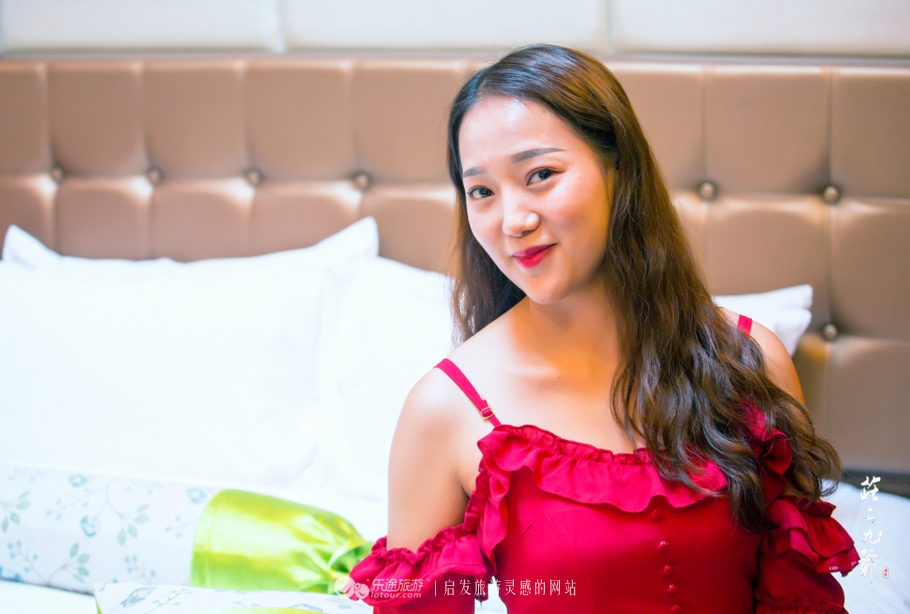 浮云缭绕的白云山上总有一张属于你的床