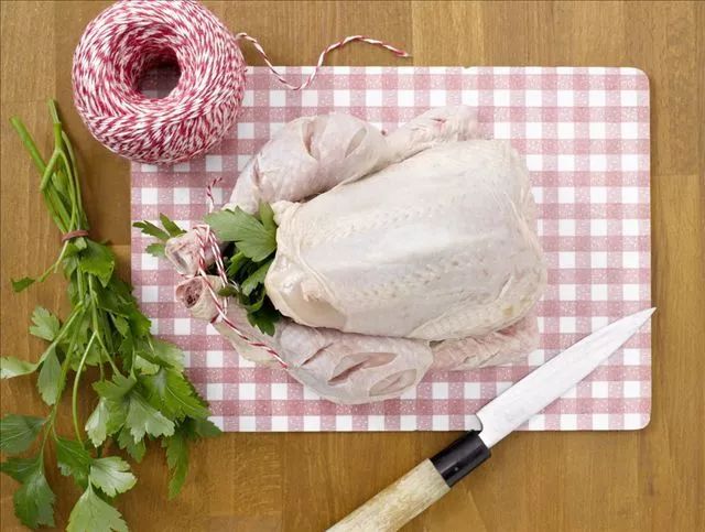 鸡的什么部位不能吃？它到底有多毒，很多人还不知道