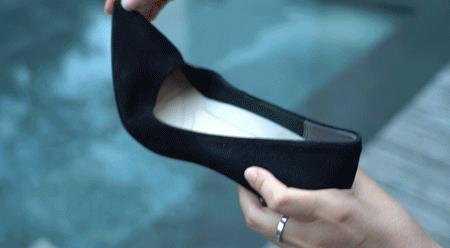 奥黛丽赫本钟爱的猫跟鞋,奥黛丽赫本尖头小黑鞋