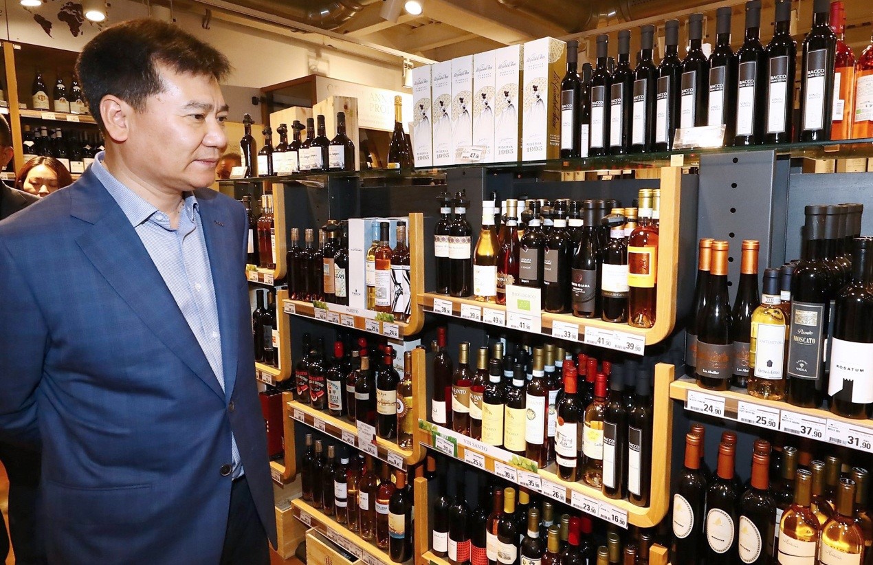 张近东意大利,张近东斥巨资抄底苏宁