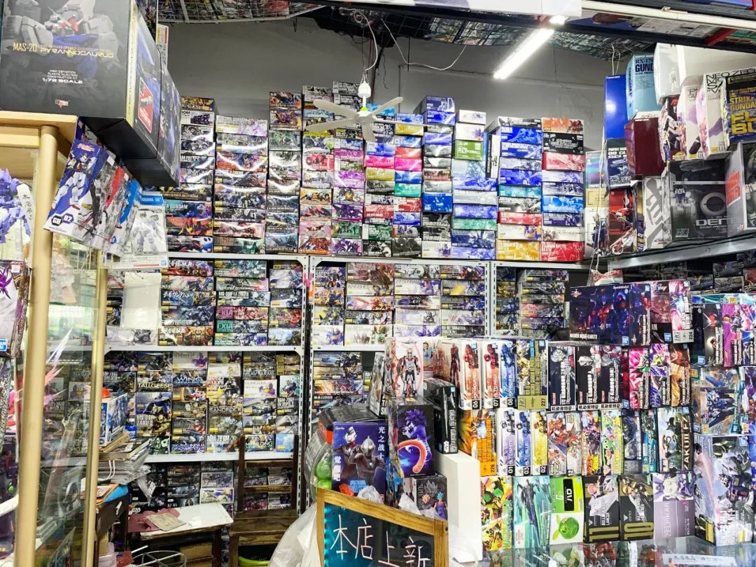 无锡南禅寺书城小巷子里的旧书店,2022年无锡南禅寺书城开放吗