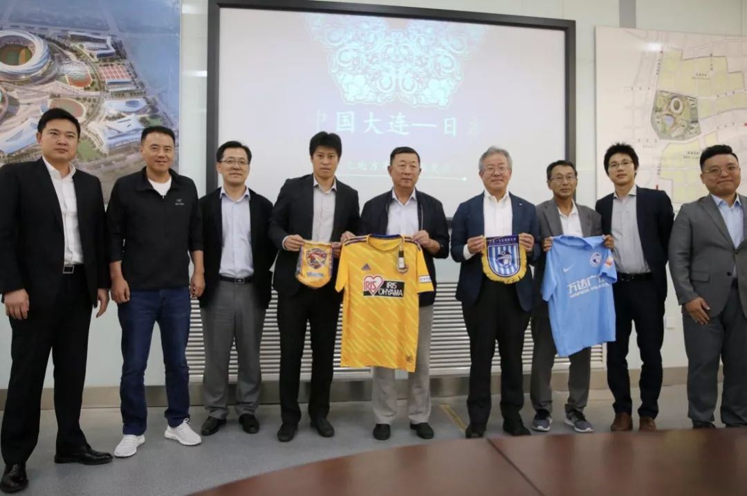 日本韩国足球联手,日本足球青训交流比赛