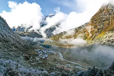 山南最美的沟,山南几月份最美