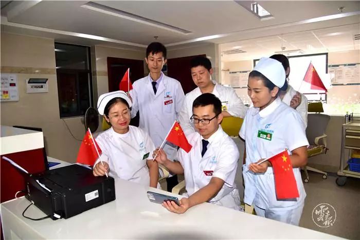 心与祖国同跃动，云南人昨天都在看直播