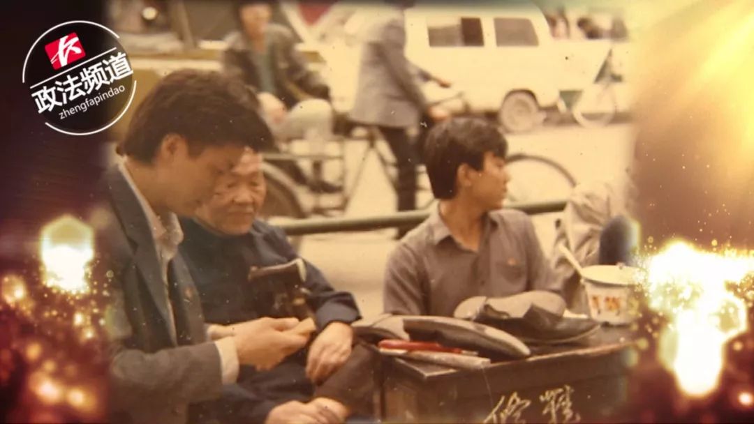 特别策划•我家的相册⑨：当代雷锋“魁叔”