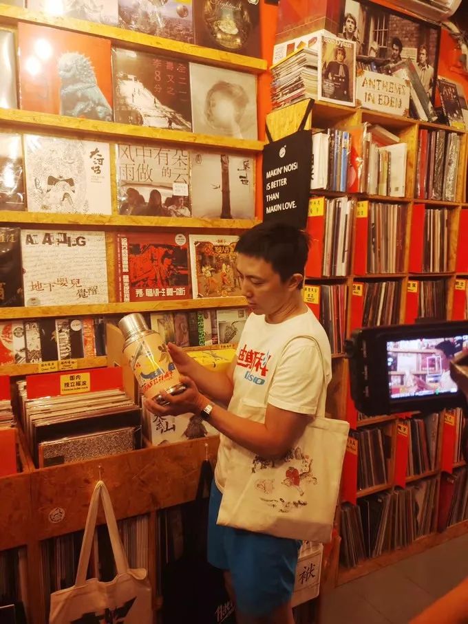 国潮风起综艺,国潮起凤店