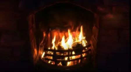 地表Zui强！暴雨蹦迪从不湿还巨暖和！比2个鸡蛋还轻，走8小时一点都不累