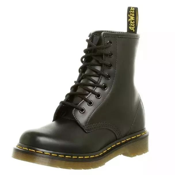 拯救腿粗,马丁靴怎么选择显腿小又年轻