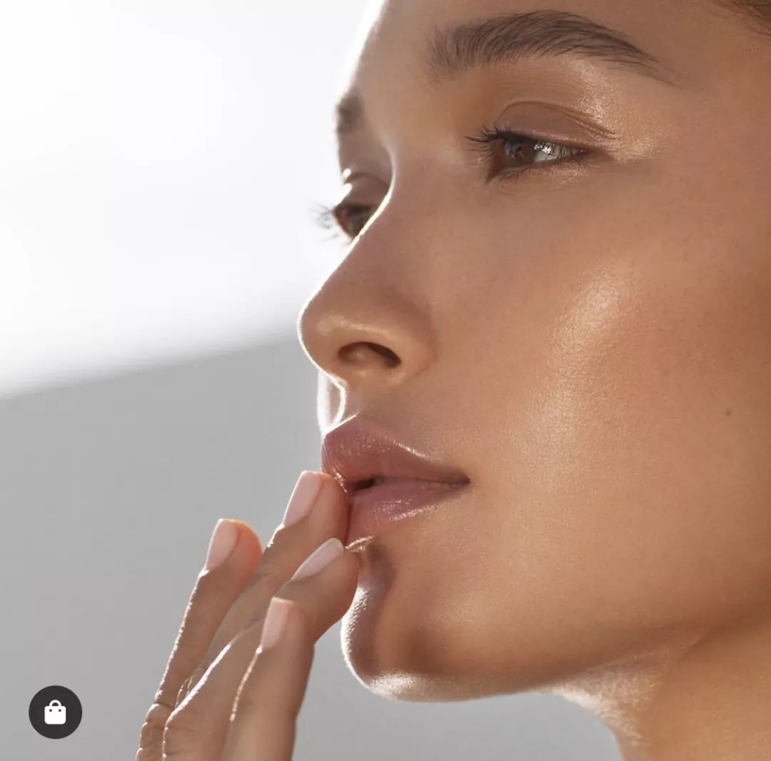 比较好用的几款润唇膏,推荐又好用又好看的润唇膏