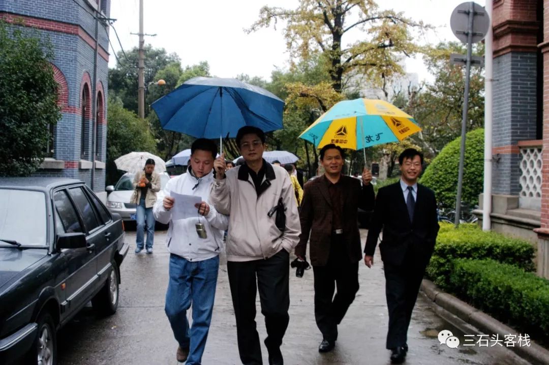 华政的简介,华政的故事