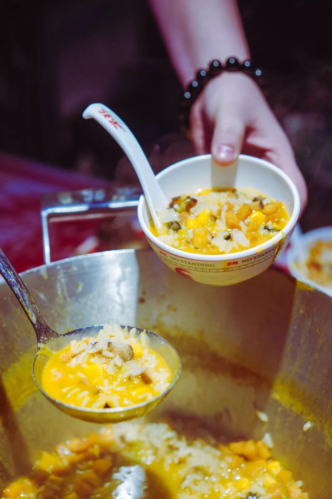 剪影时光,有人真的把老香港的模样嫁接到成都